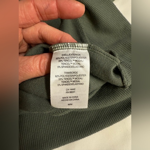 MONDETTA Olive Green Camo  Sweatshirt size M - Picture 13 of 16